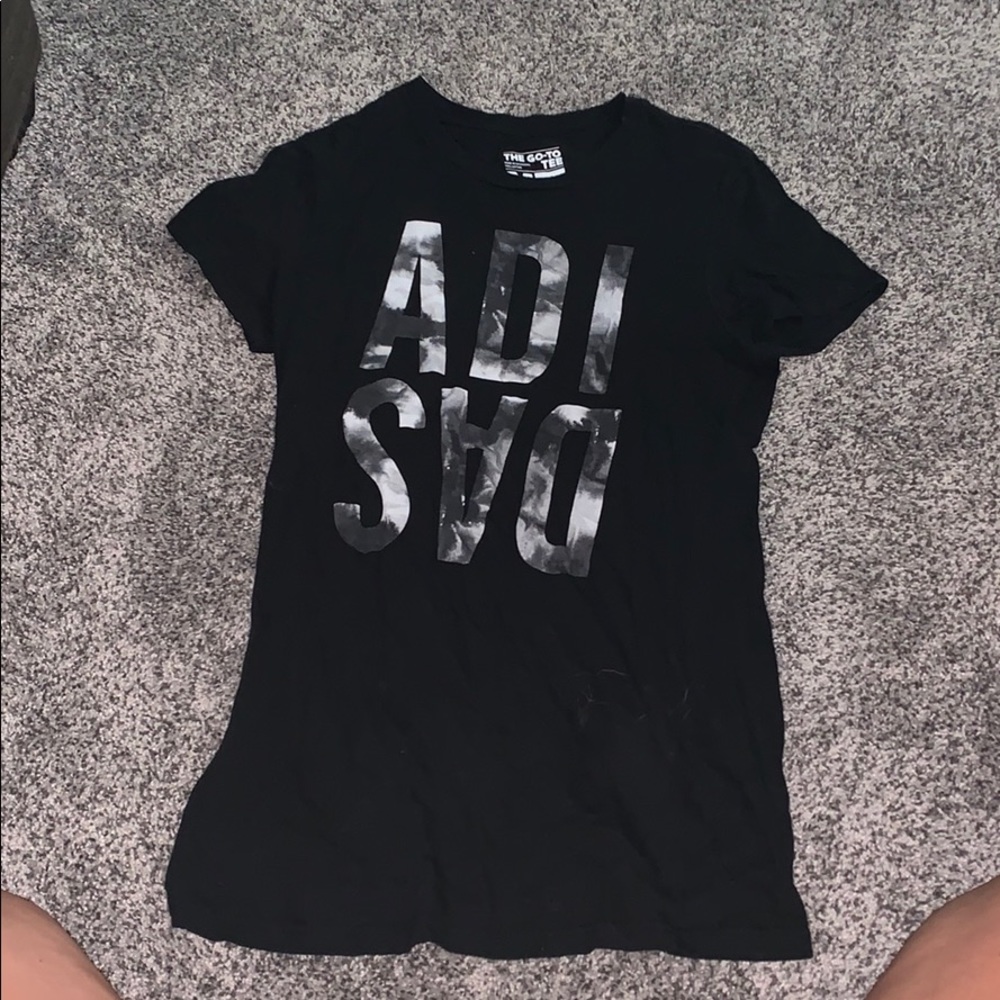 Adidas t shirt